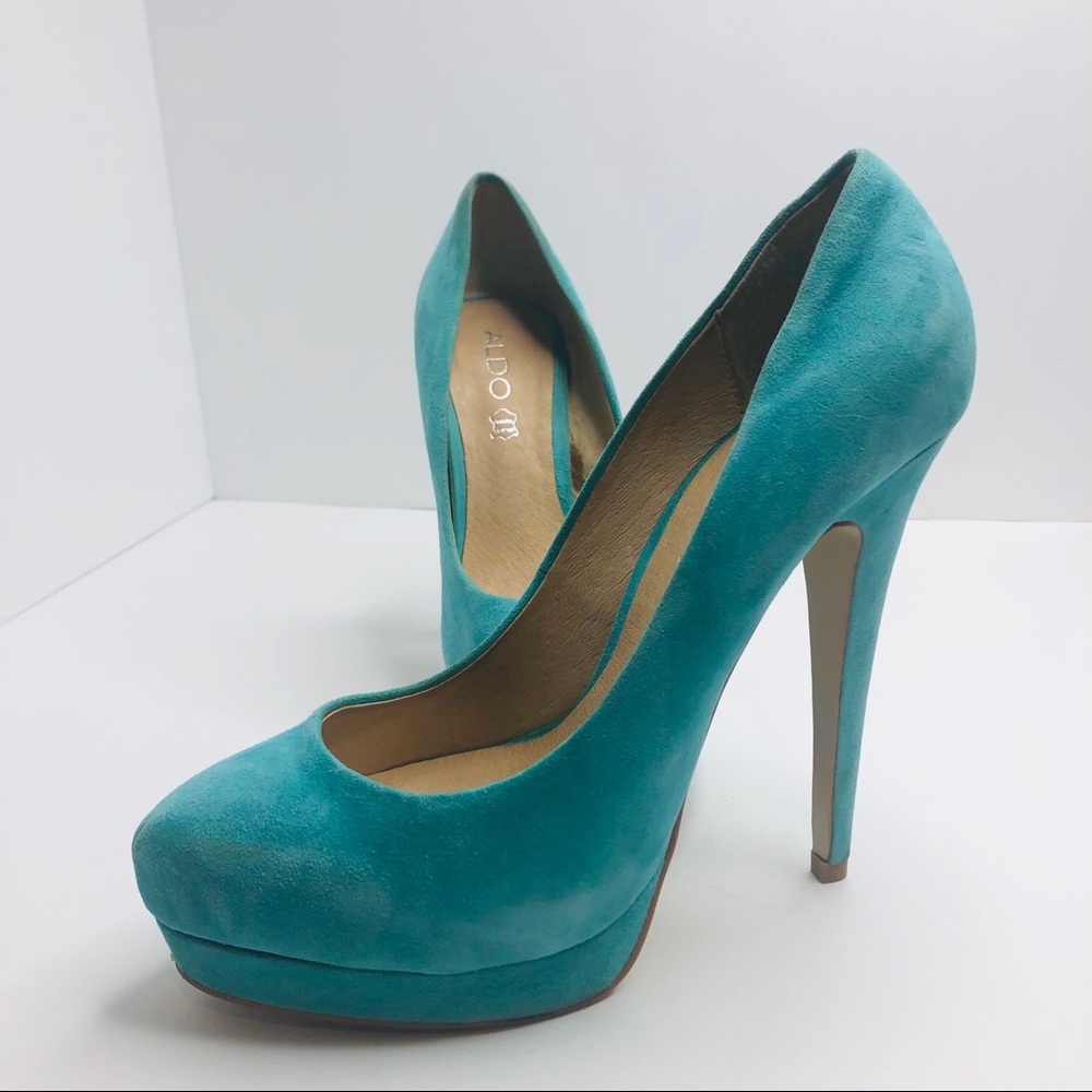 Aldo Turquoise Suede Pumps